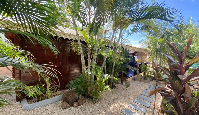 Homerez - 100m from the beach! House for 3 people with pool access