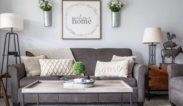 Hygge | 3BD Townhome | Downtown | Wineries | Beaches in Traverse City