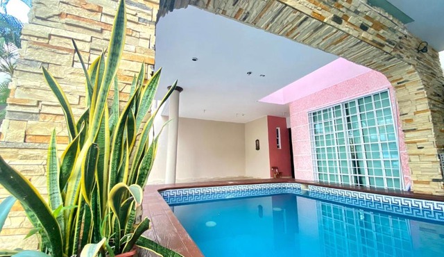 La Casa de Vero con alberca techada in Boca del Río