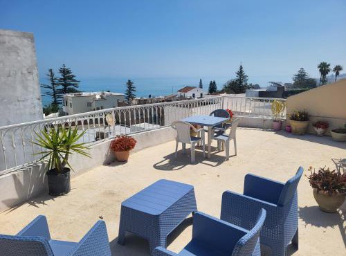 Le balcon de la mer vue panoramique