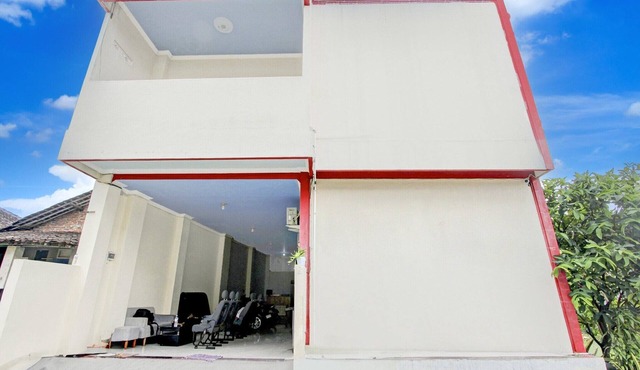 Luxury Deluxe DBL Retreat W/Free WiFi and Parking in Solo