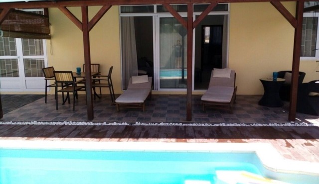 Luxury villa near Mont Choisy Beach with private pool