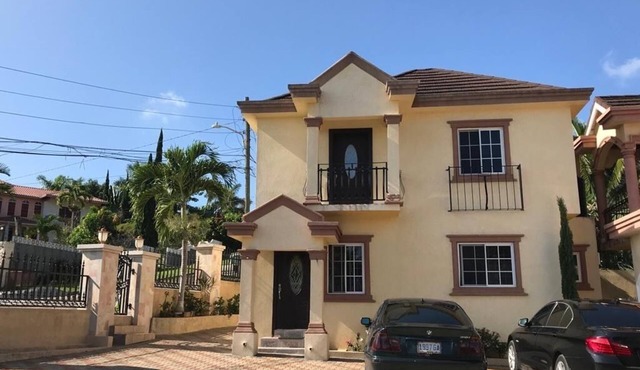 Mandeville luxury in Mandeville