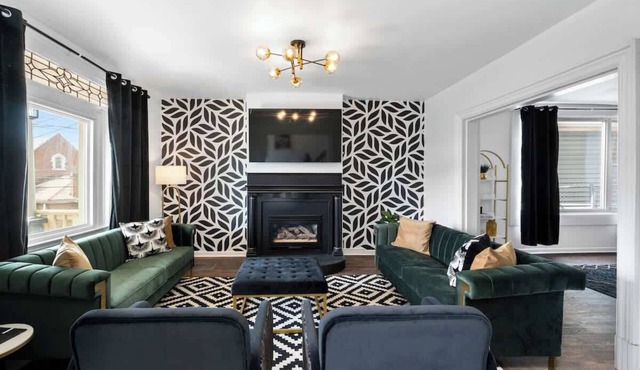 Mt. Washington | Luxe Family Stay | Near Downtown in Pittsburgh