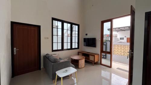 Omah Gedongan Homestay in Sawahan