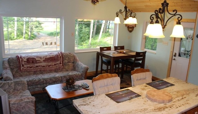 PERFECT LOCATION! Lake Superior View, AuTrain River (Kayak), Snowmobile Trail in Au Train