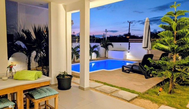 Private Pool Villa Flexible Check-in/Out Pereybere