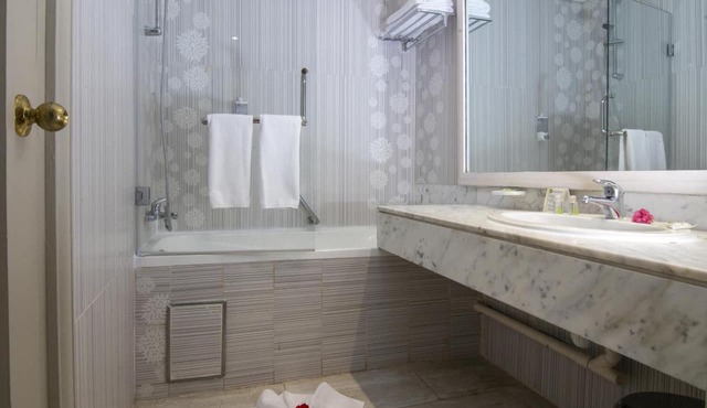 Riadh Palms Resort & Spa