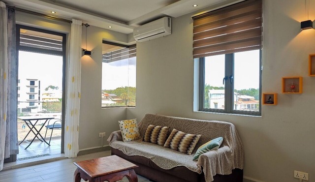Romantic NIVI Luxury Appartement-10 min from Beach!