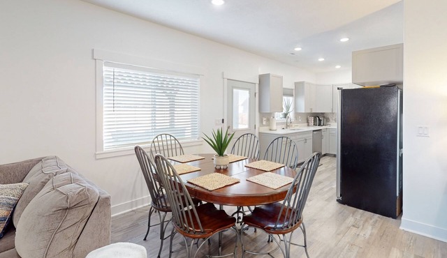 Scenic dog-friendly acreage with enclosed yard, grill, open layout, & streaming in Big Water