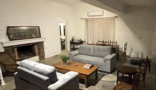 Spacious 4-bedroom house with WiFi, AC in amazing Punta del Este in Punta del Este