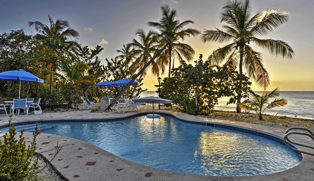 Stunning Caribbean Beachfront Villa on St. Martin! in Les Terres Basses