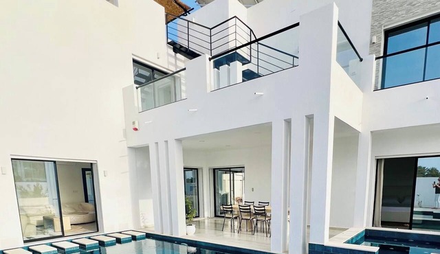 Stunning home overlooking the ocean and the golf course