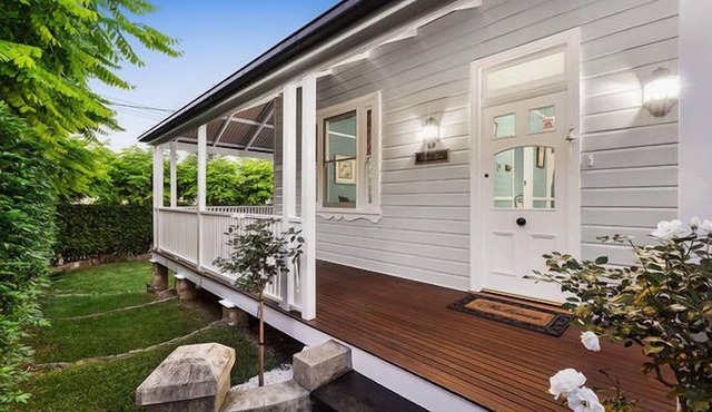 'Tara-Lee': A Step Back in Time. in Cessnock
