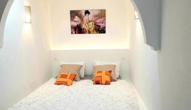 The Arabesque House