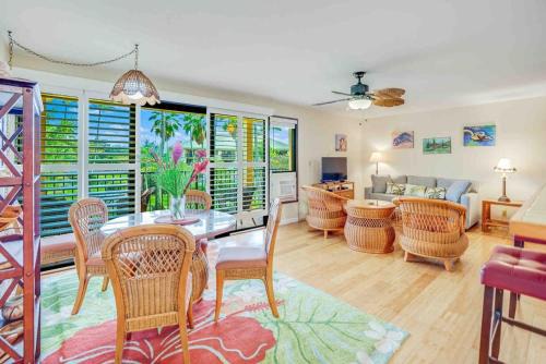 Tropical 1 Bedroom with 2 Full Bath at Resort in Lihue