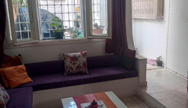 Tunisian style