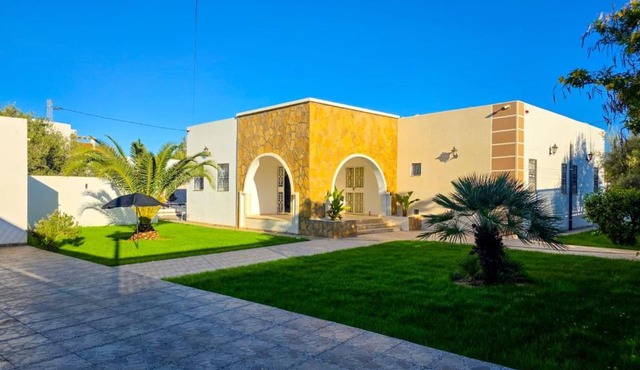 Villa Safiya