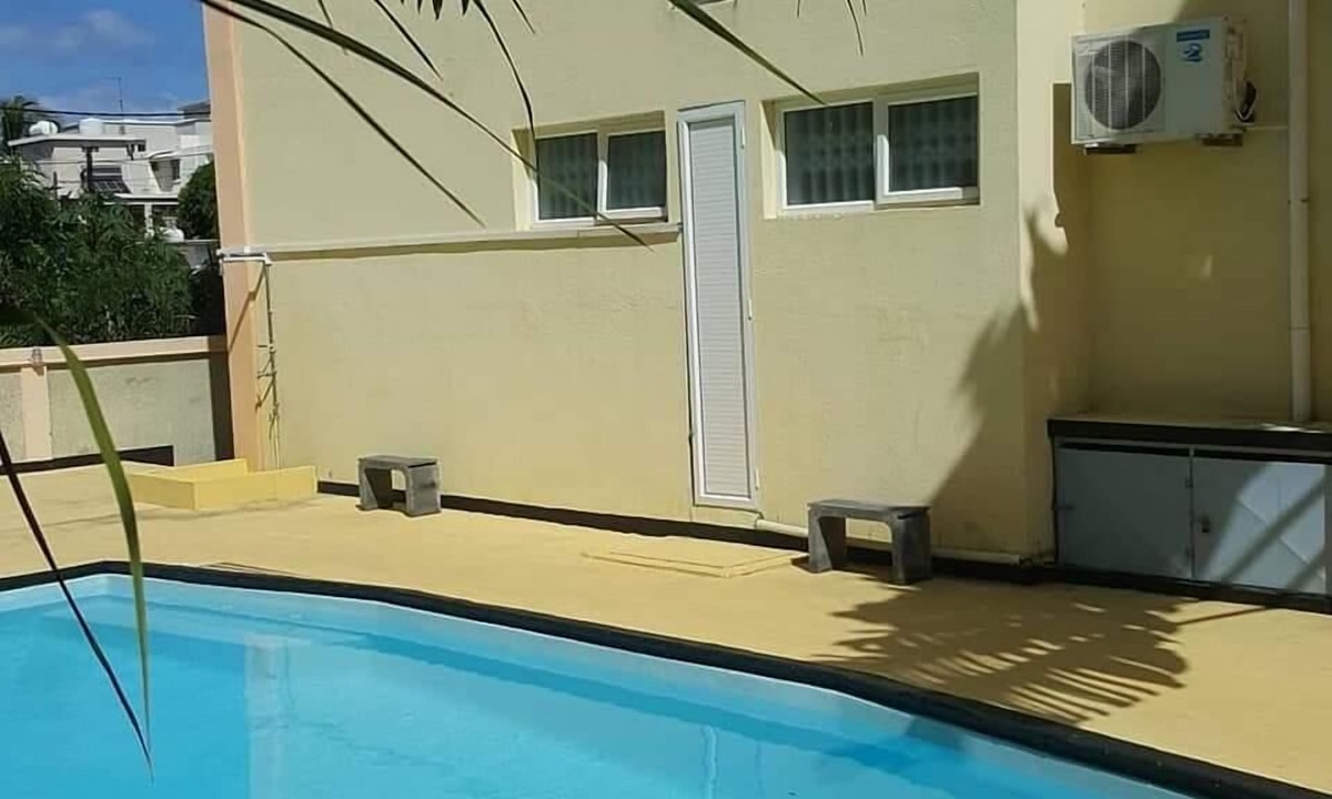 Flic-en-Flac Apartment | Captivating 3-bed Apartment in Flic en Flac