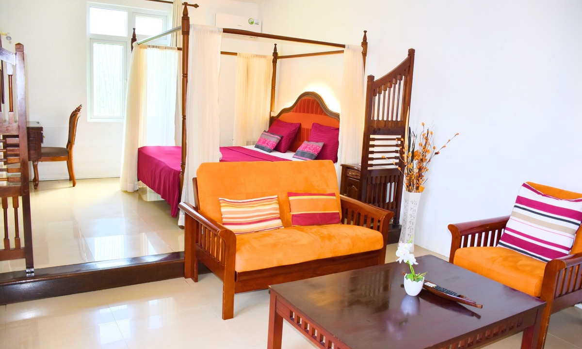 Poste de Flacq Hotel | Eden Holidays Resort