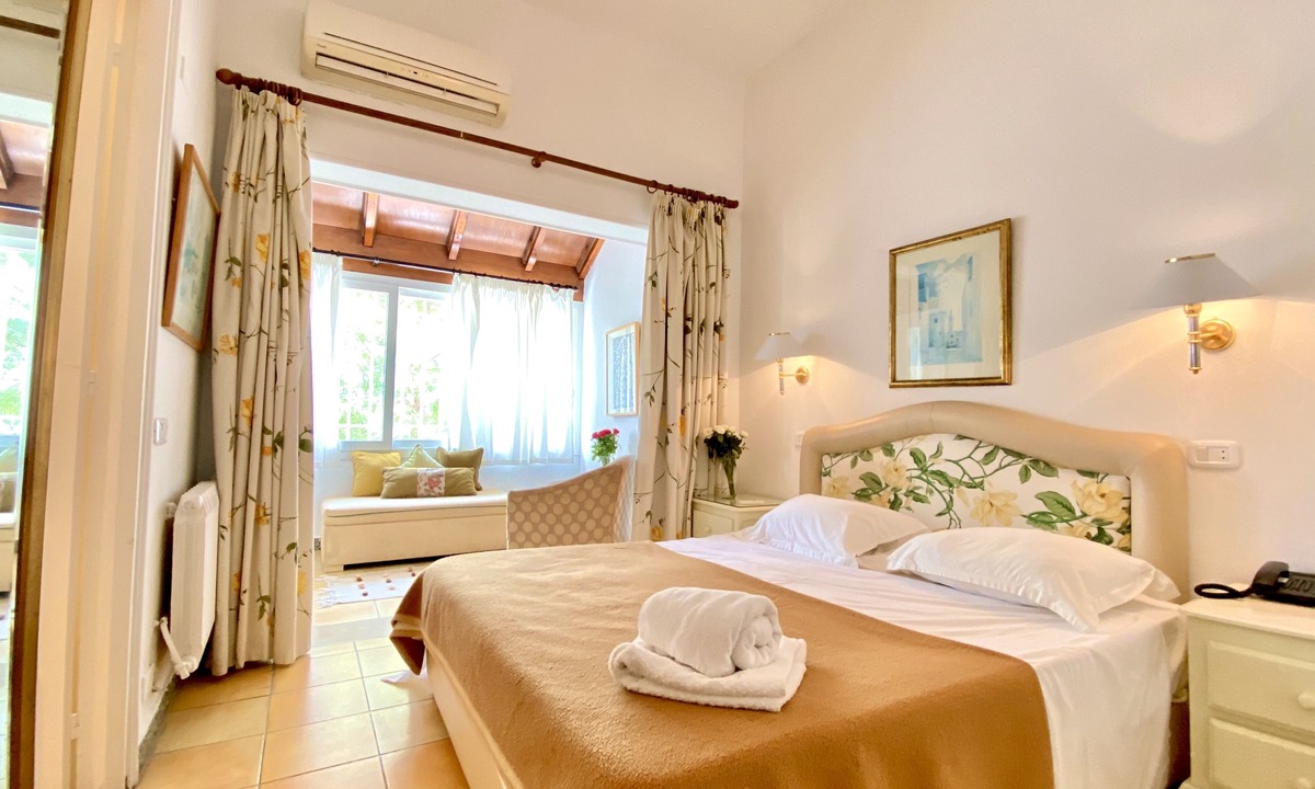 La Marsa Hotel | Hotel Plaza Corniche