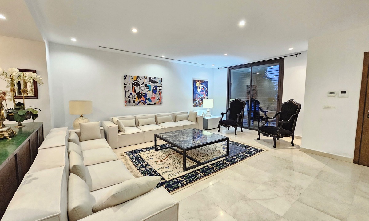 Sidi Daoud Villa | Stylish Luxe House with Garden Marsa