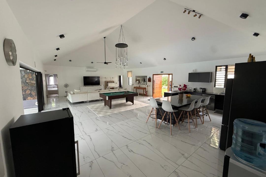 La Mivoie Villa | Luxury Villa with Private Pool 4 Bedrooms