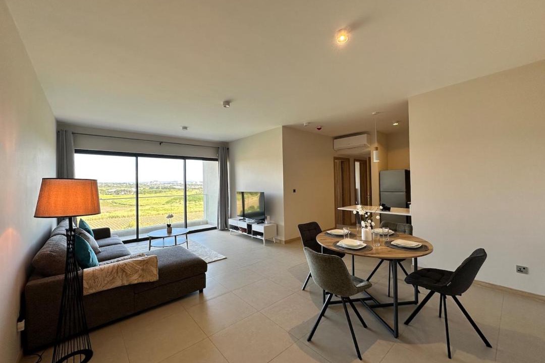 Candos Apartment | Verdant Horizon