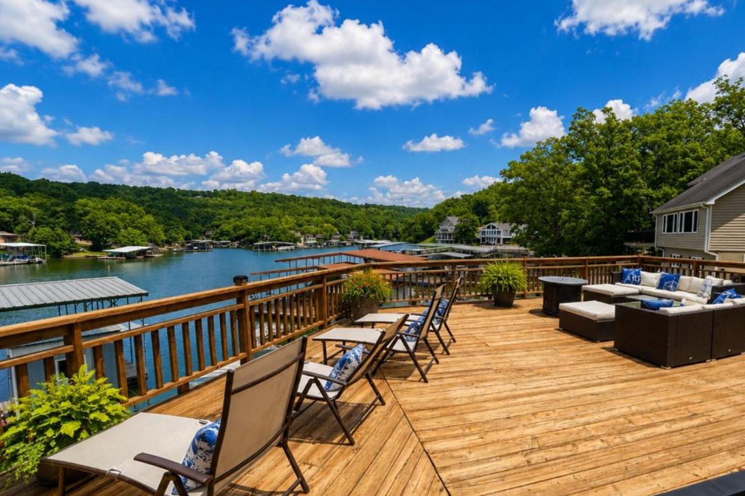 Osage Beach House | Sunsets And Docktails