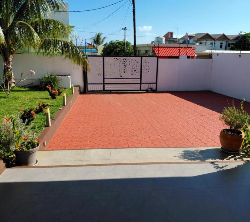 La Gaulette Villa | Blacvine
