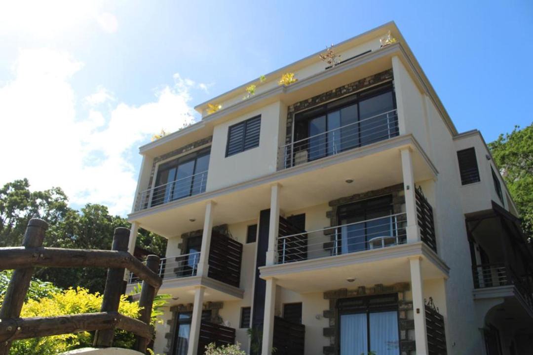 Moka Apartment | Charming studio in Moka 40 m² with mountain view terrace