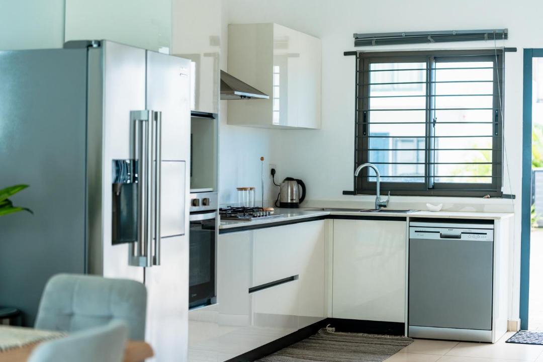 Flic-en-Flac Apartment | Soley Lor - 3 Chambres, Piscine privée et Rooftop vue mer
