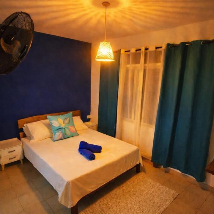 Rodrigues Island Bed & Breakfast | Horizon Blue GRAND Var