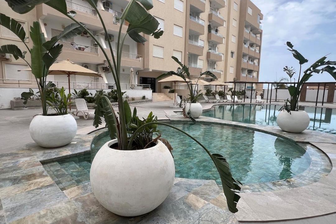 Chott Mariem Apartment | chott meriem avec terrasse sur la mer