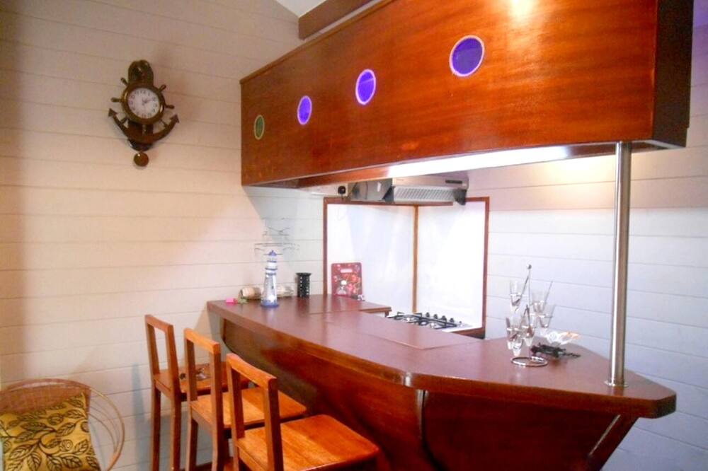 Photo of Livingroom in Albion