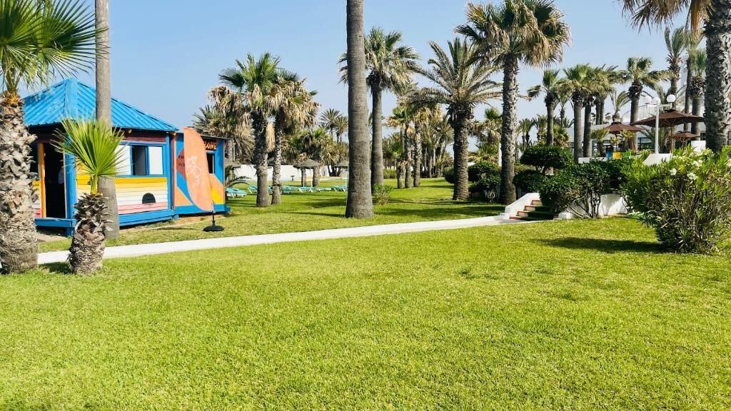 Photo of Outdoor in Sqanes