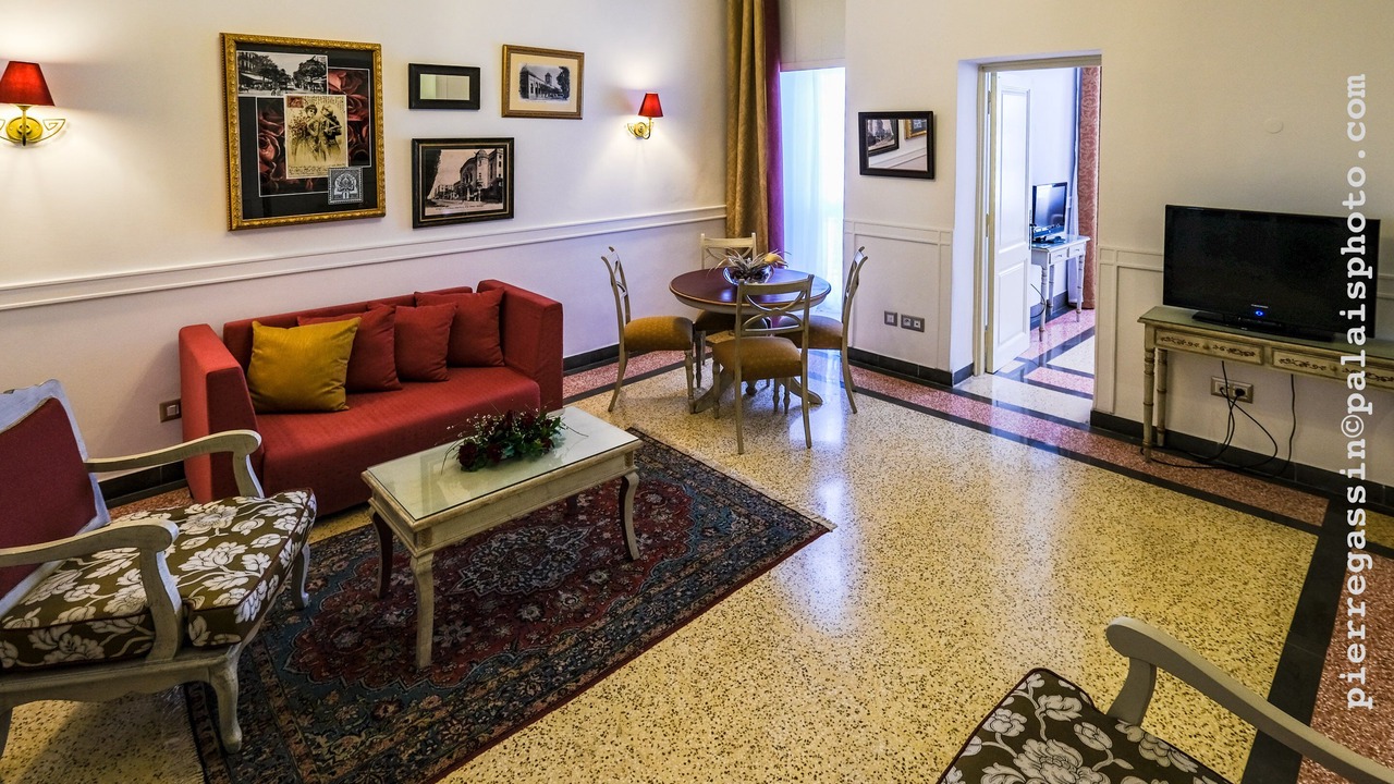 Photo of Bedroom in Bab Bhar