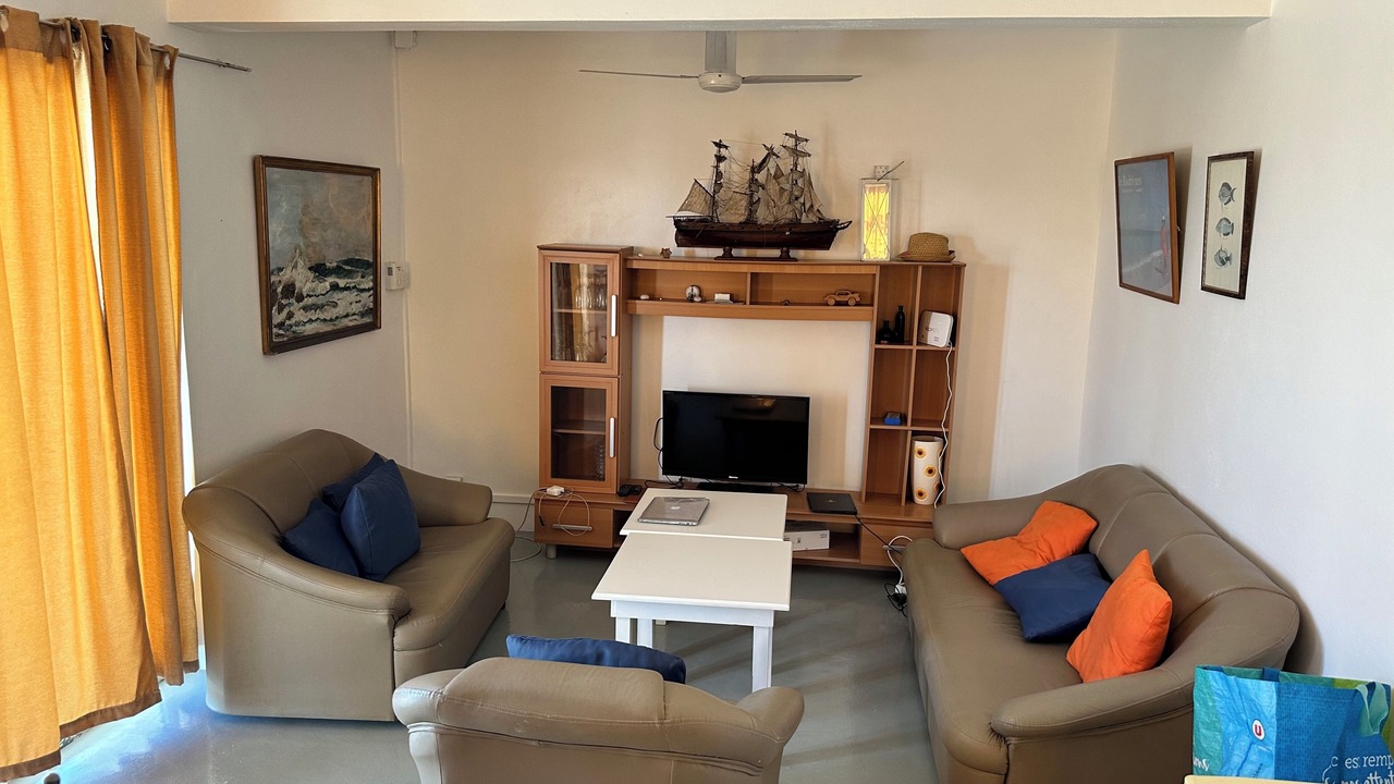 Photo of Bedroom in Oyster Bay