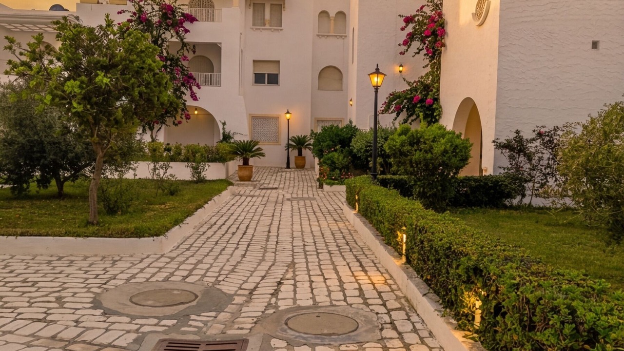 Photo of Outdoor in Yasmine