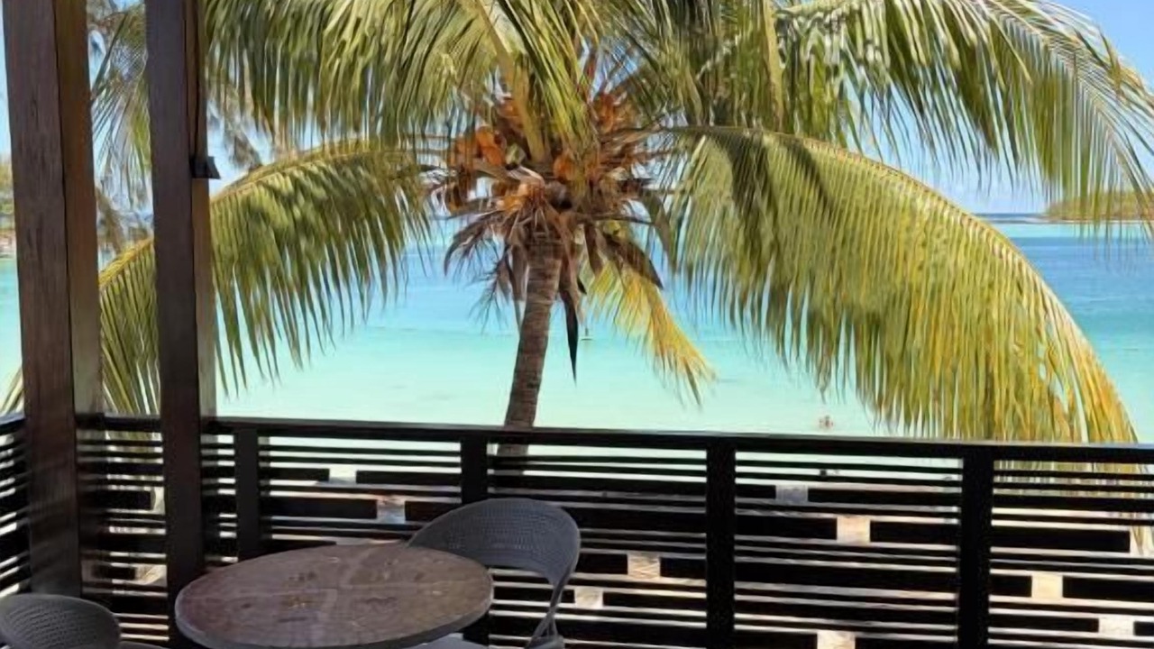 Photo of Patio Balcony in Blue Bay