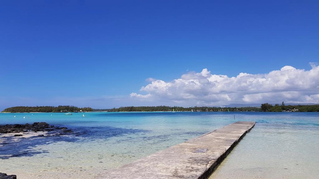 Photo of Others in Blue Bay