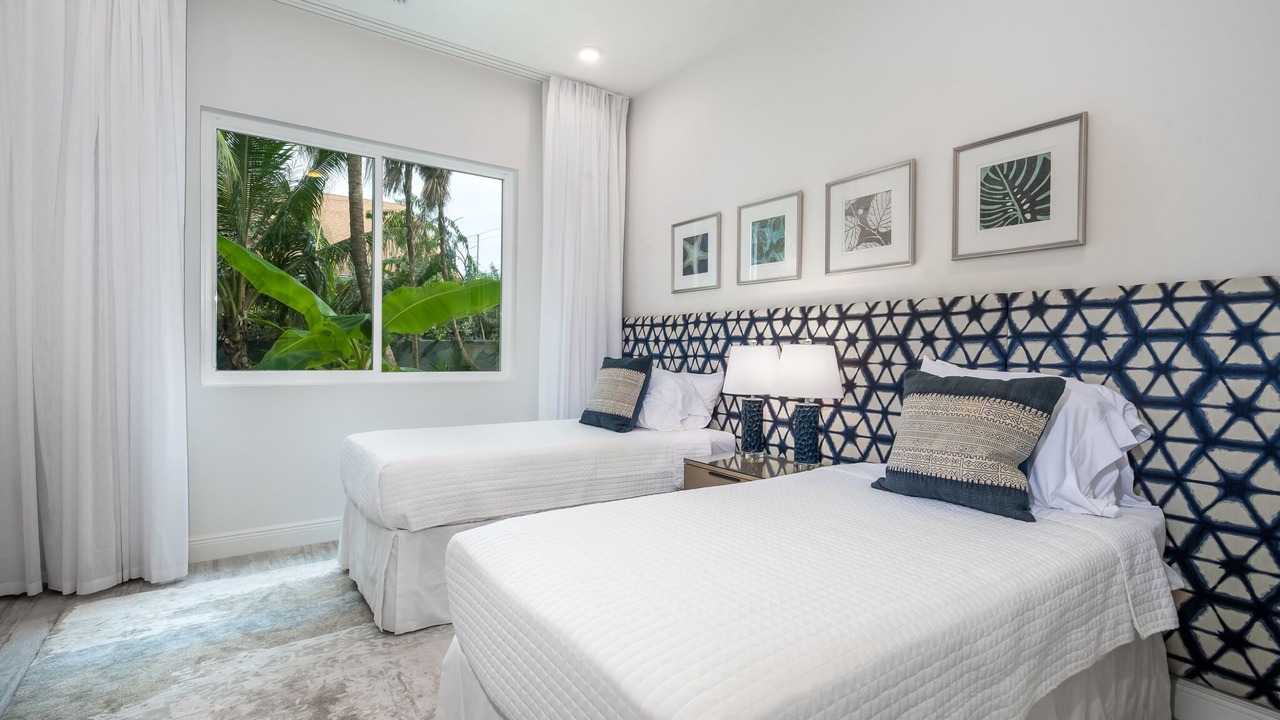 Photo of Bedroom in West Bay