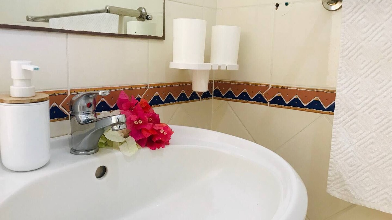 Photo of Bathroom in Albion