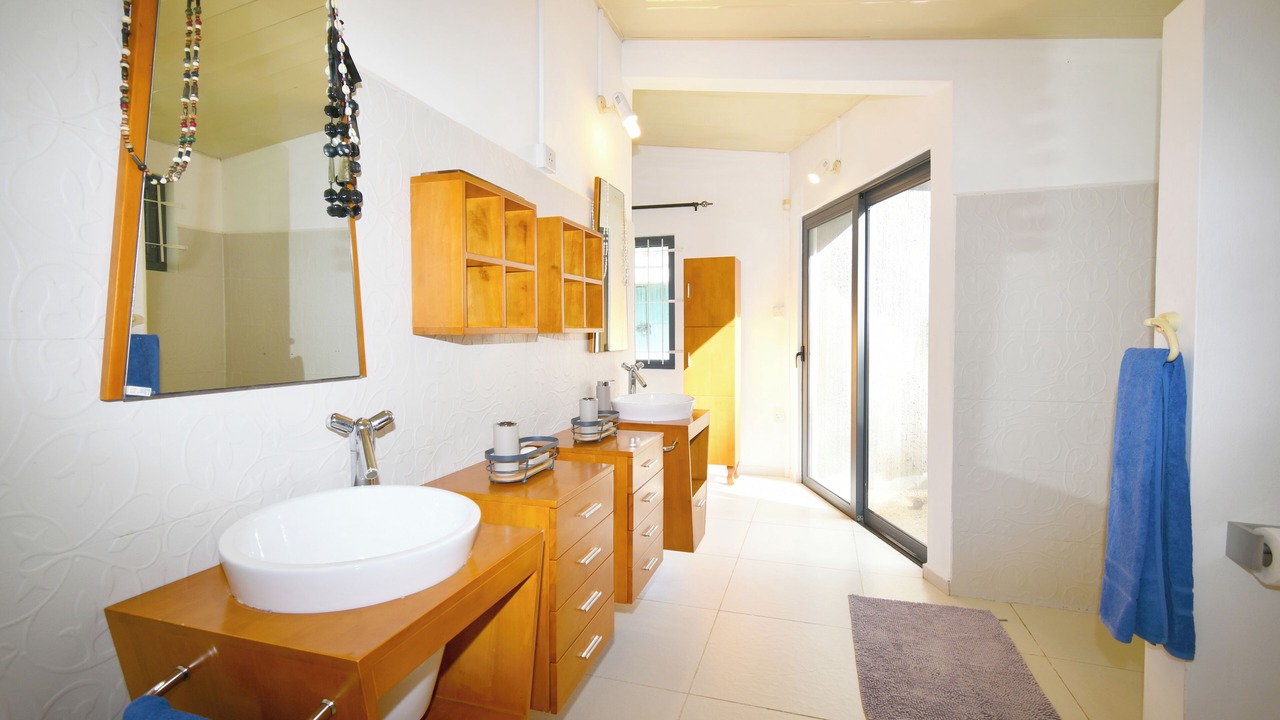 Photo of Bathroom in Surinam