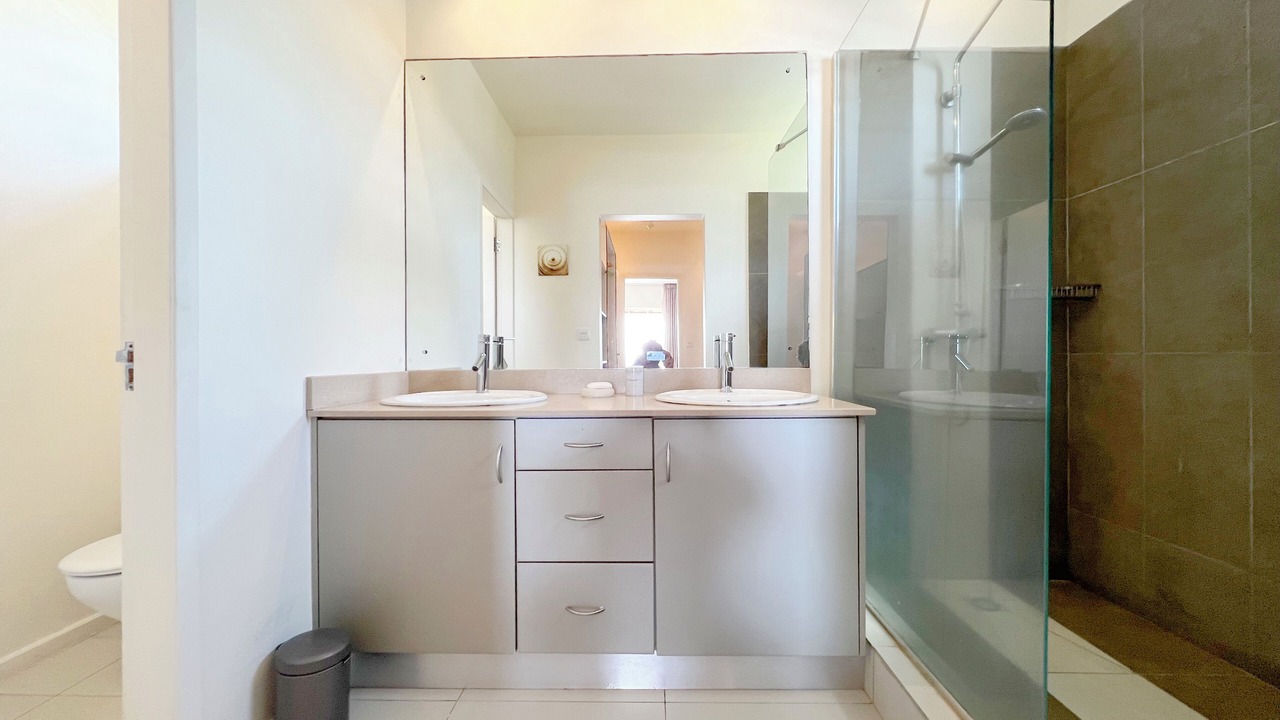 Photo of Bathroom in Poste Lafayette