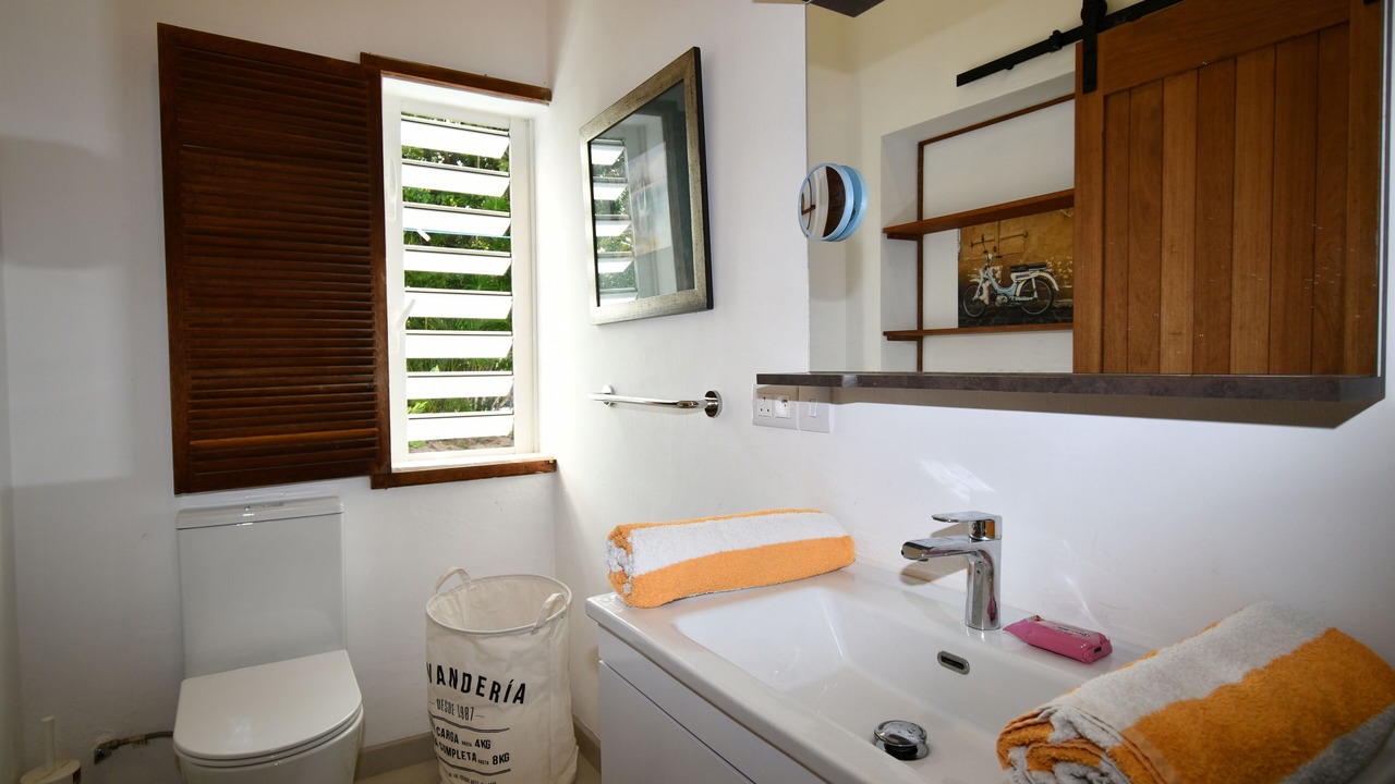 Photo of Bathroom in Surinam