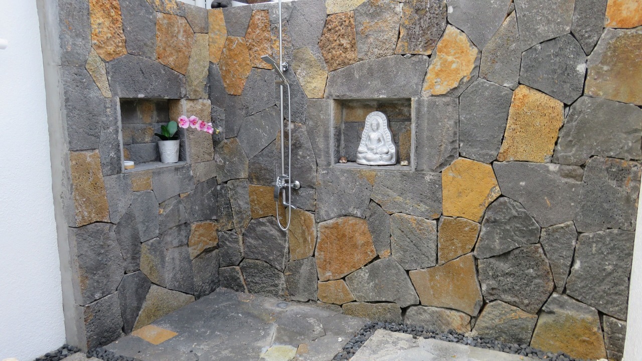 Photo of Bathroom in Pereybere