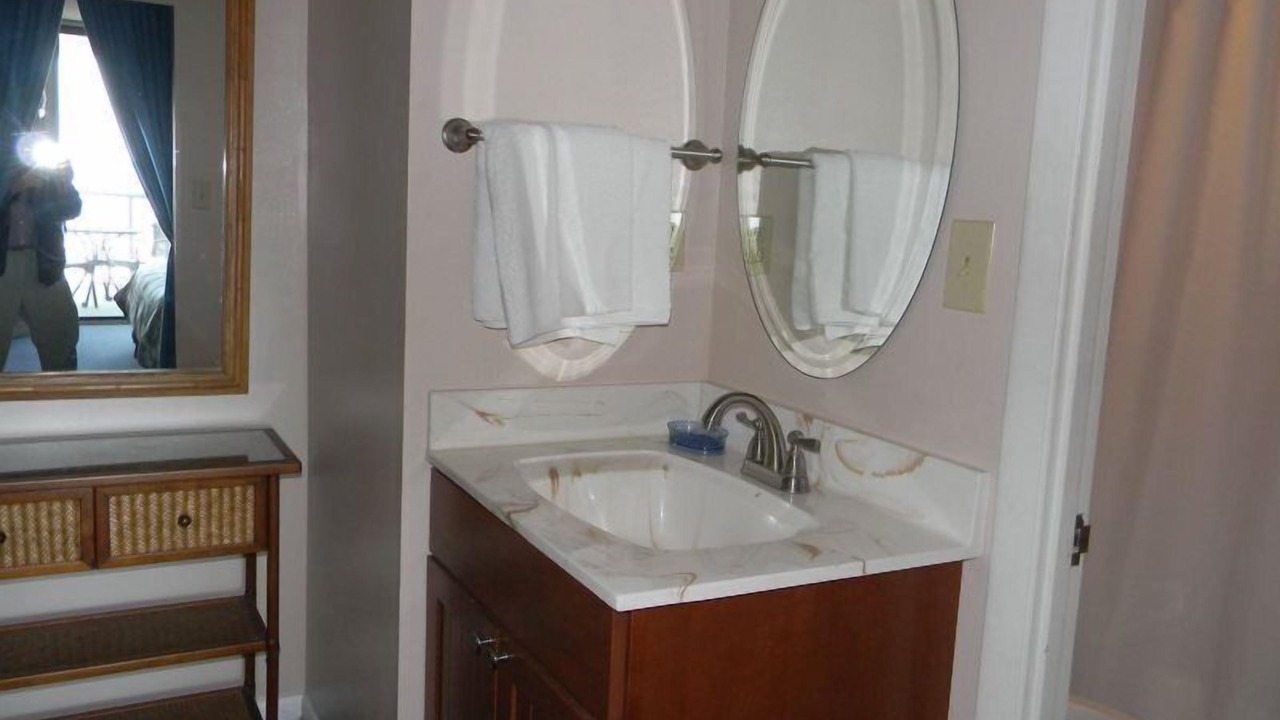Photo of Bathroom in Crescent Beach