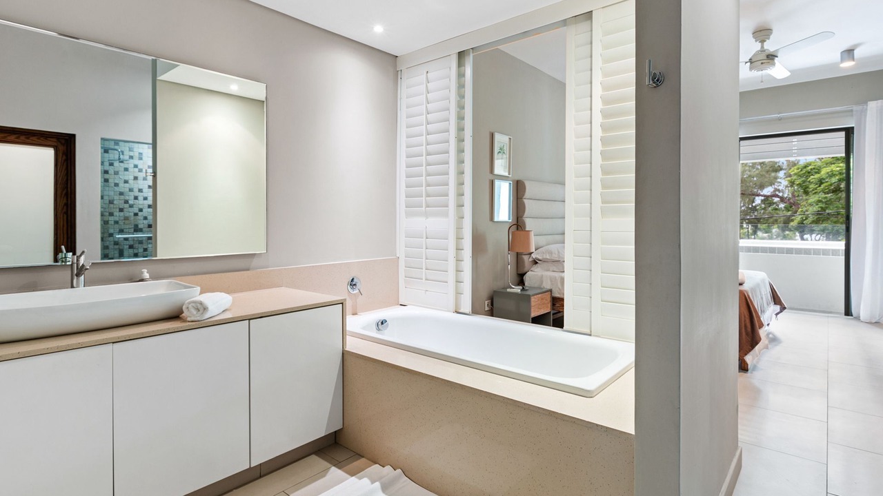 Photo of Bathroom in Bain Boeuf