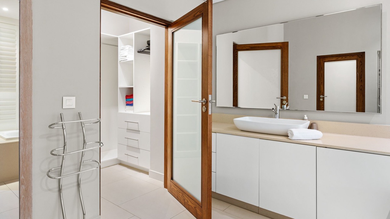 Photo of Bathroom in Bain Boeuf